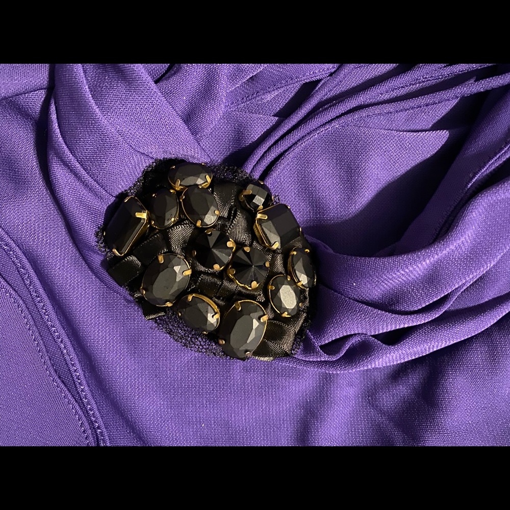 BCBGMaxAzria Open Back Midi Dress - Picture 5 of 5